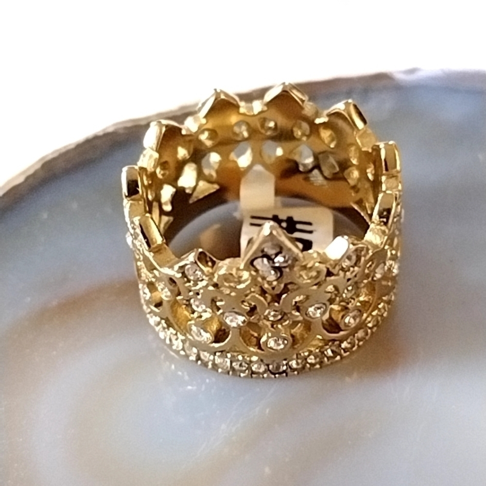 Queen Crown Ring Hypoallergenic Stainless Steel Size 9 Ring - Picture 8 of 11